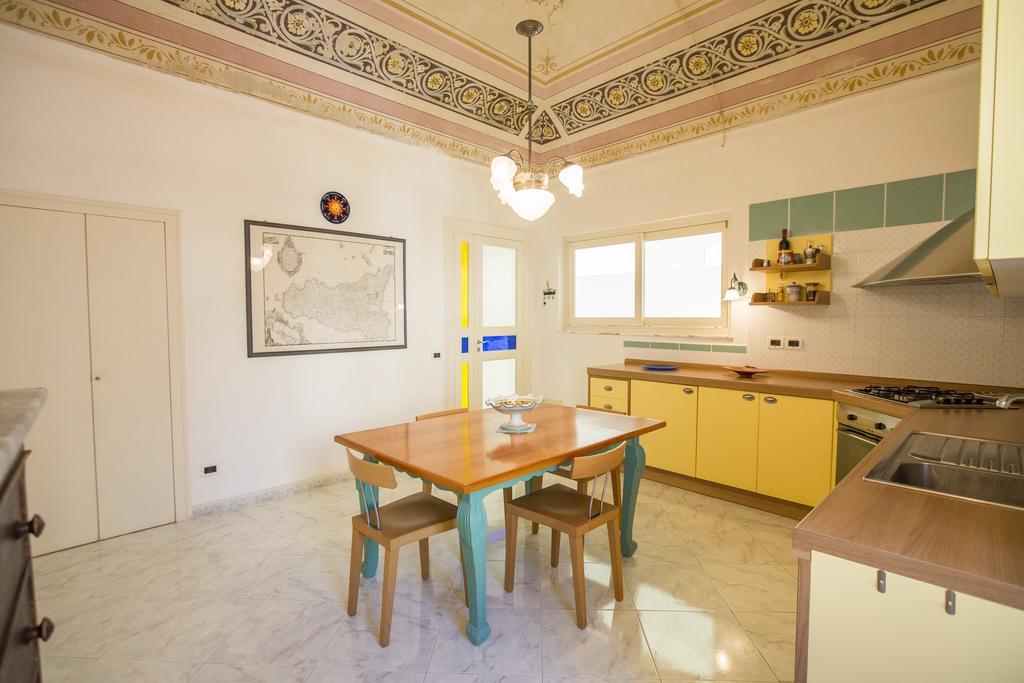 Apartmán Domus Osterio Magno Cefalù Exteriér fotografie